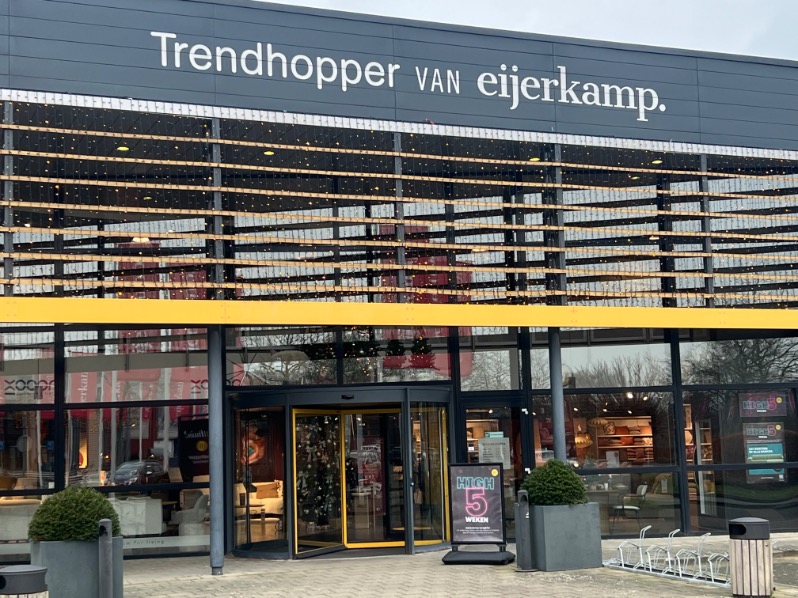 Pand van Trendhopper Zuthpen